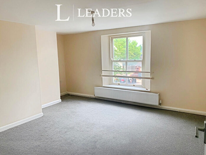 2 Bedroom Apartment To Rent In West Street, Crowland, PE6