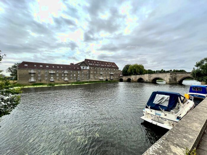 2 Bedroom Maisonette To Rent In Riverside Mill, Bridge Place, Godmanchester, Huntingdon, Cambridgeshire, PE29