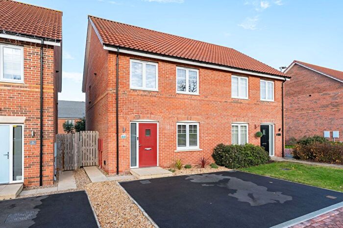 3 Bedroom Semi-Detached House For Sale In Stamford Bridge, YO41