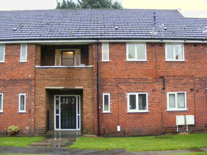 1 Bedroom Flat To Rent In Dumbarton Close Reddish Stockport, SK5