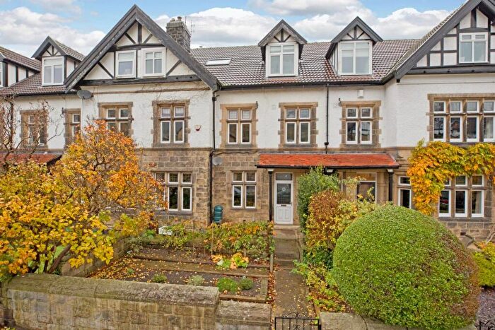 6 Bedroom Terraced House For Sale In Bolling Road, Ilkley, LS29