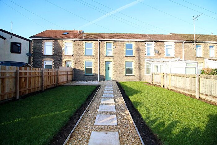 3 Bedroom Terraced House For Sale In Springfield Terrace, Rhydyfelin, Pontypridd, CF37