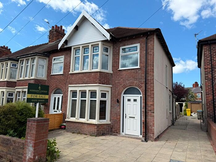 3 Bedroom Semi-Detached House For Sale In Baldwin Grove, Blackpool, FY1
