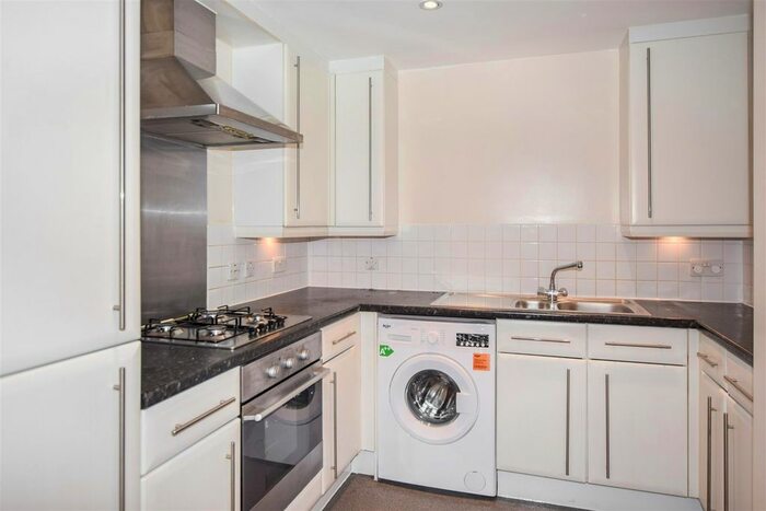 1 Bedroom Maisonette To Rent In Church Road, Mitcham, CR4