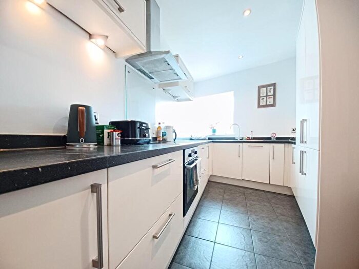 2 Bedroom Apartment To Rent In Norfolk Crescent, BA1