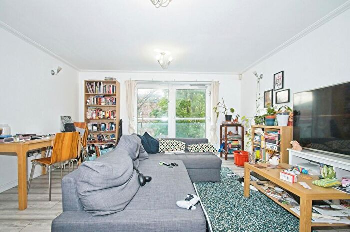 1 Bedroom Flat For Sale In Judkin Court, Heol Tredwen, Cardiff, CF10