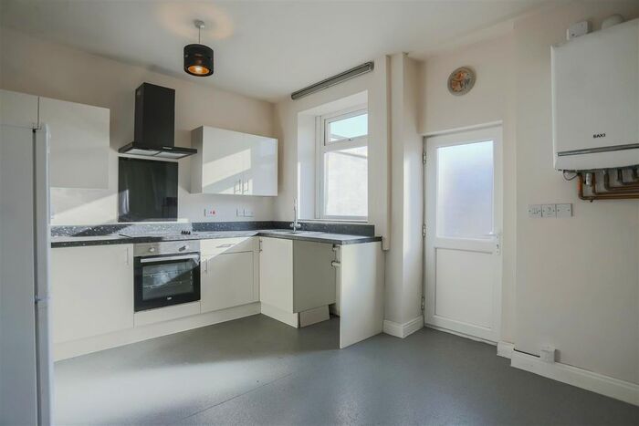 2 Bedroom Property To Rent In Ingham Street, Padiham, Burnley, BB12
