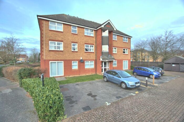 1 Bedroom Flat To Rent In Blackthorn Close, Cambridge CB4