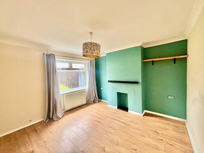 2 Bedroom End Of Terrace House To Rent In Overdale Road, Middlesbrough, TS3