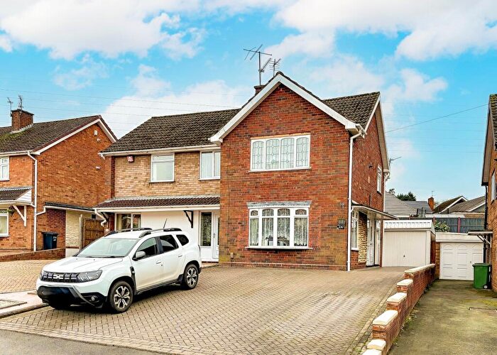 2 Bedroom Semi-Detached House For Sale In Ashenhurst Road, Dudley, DY1
