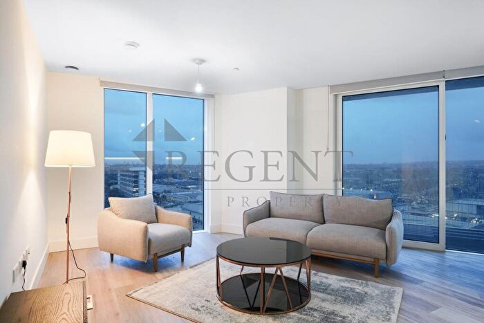 2 Bedroom Apartment To Rent In Hale Works, Daneland Walk, N17