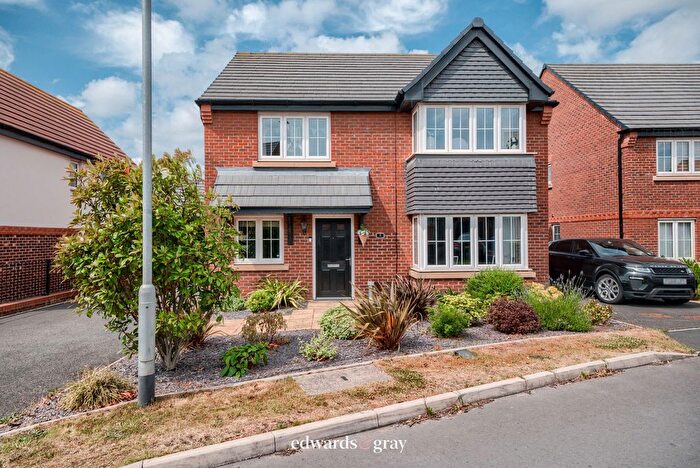 4 Bedroom Detached House For Sale In Newton Avenue, Streethay, Lichfield, WS13