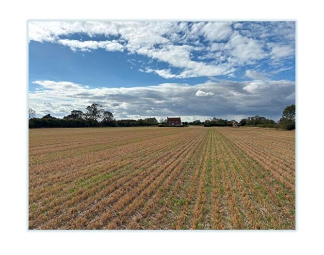 4 Bedroom Farm House For Sale In Parrdale, Fenside, Sibsey, PE22