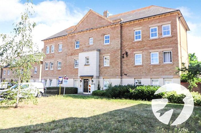 2 Bedroom Flat For Sale In Rainbow Road, Erith, DA8