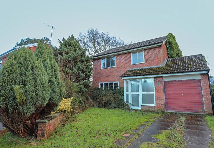 4 Bedroom Detached House For Sale In Barnacre Close, Lancaster, LA1