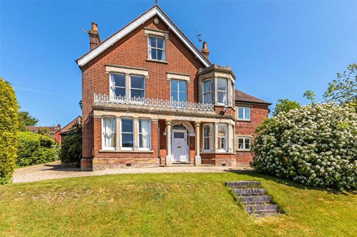 7 Bedroom Detached House For Sale In Windmill Hill, Princes Risborough, Buckinghamshire, HP27