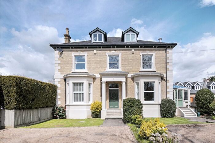 4 Bedroom Semi Detached House For Sale In Axes Lane, Redhill, Surrey, RH1