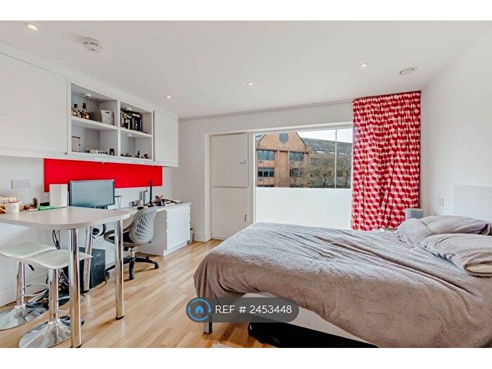 Studio To Rent In Mallory House, Cambridge, CB1