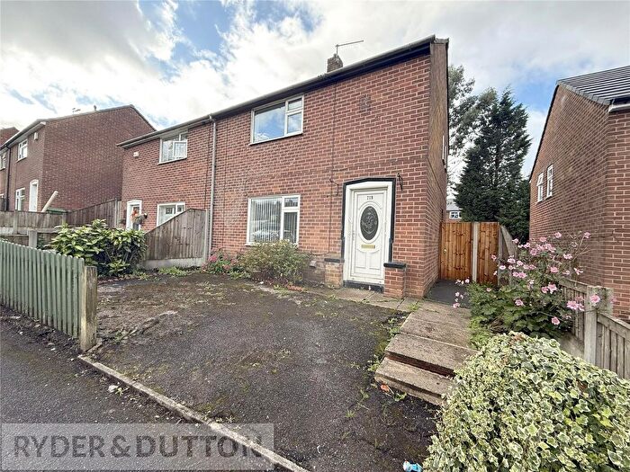 2 Bedroom Semi-Detached House To Rent In Wildmoor Avenue, Oldham, Greater Manchester, OL4