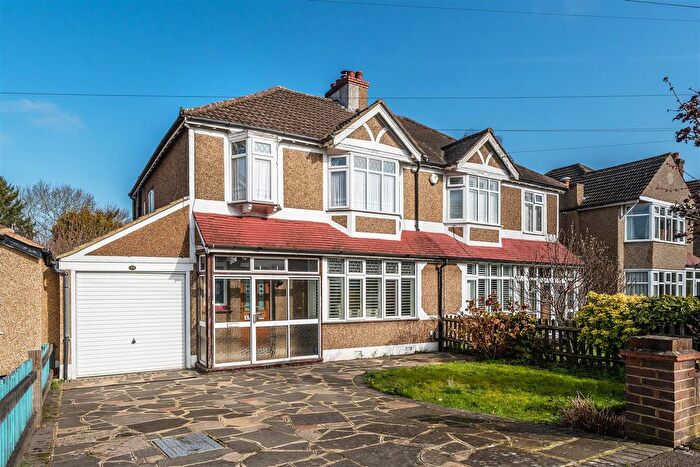 3 Bedroom Semi Detached House For Sale In Sussex Road, Carshalton Beeches, SM5