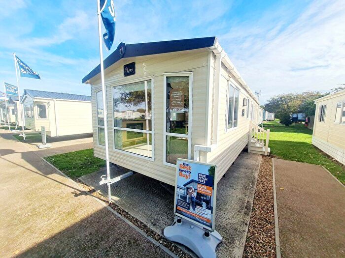2 Bedroom Caravan For Sale In Dovercourt Holiday Park, CO12