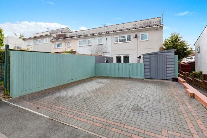 3 Bedroom End Of Terrace House For Sale In Ellisgill Court, Heelands, Milton Keynes, Buckinghamshire, MK13