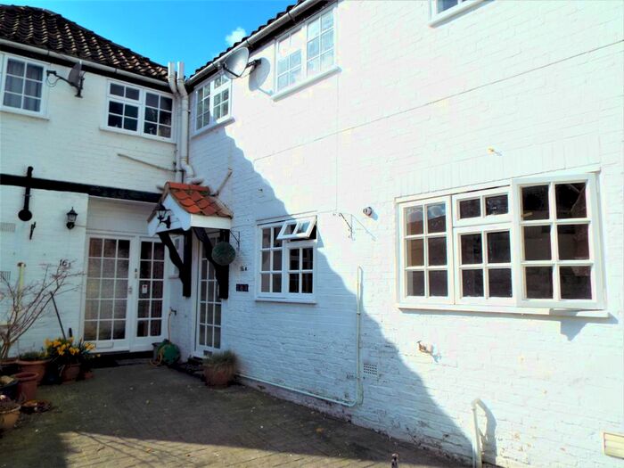 3 Bedroom Town House To Rent In Upgate, Louth, LN11