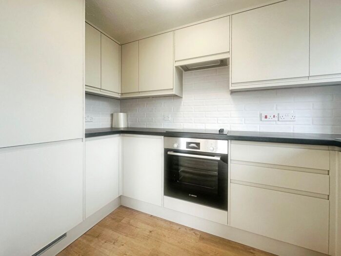 1 Bedroom Flat To Rent In Pincott Place, London, SE4