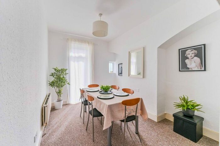 2 Bedroom Terraced House To Rent In Cowper Avenue, Sutton, SM1