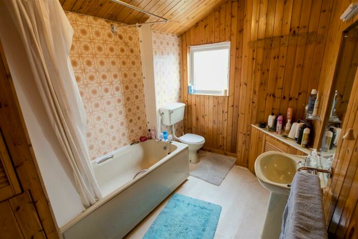 3 Bedroom House To Rent In Alton Road, Birmingham, B29