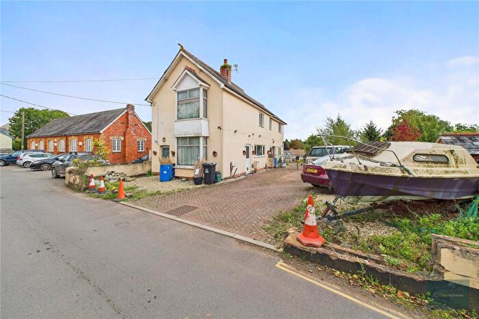 3 Bedroom Detached House For Sale In West End Road, Exeter, EX5