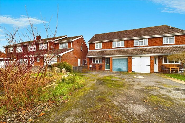 3 Bedroom Semi-Detached House For Sale In Englefield Road, Theale, Reading, Berkshire, RG7