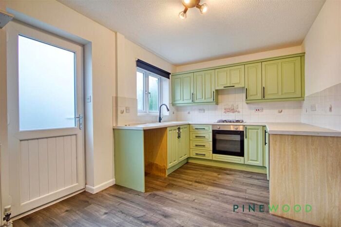 2 Bedroom Semi-Detached House To Rent In Ivy Spring Close, Wingerworth, Chesterfield, Derbyshire, S42