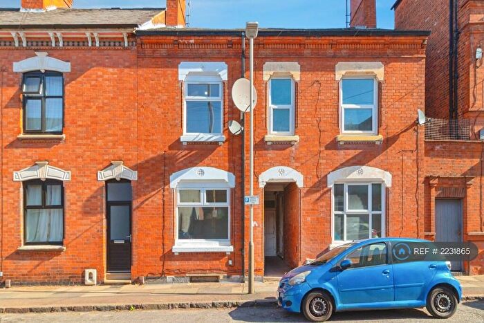 4 Bedroom Terraced House To Rent In Filbert St East, Leicester, LE2