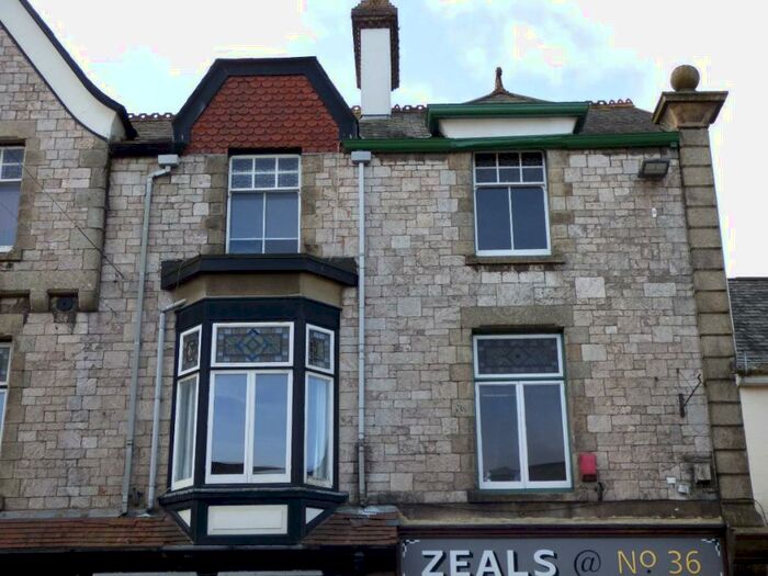 1 Bedroom Flat To Rent In Flat, Fore Street, Okehampton, EX20