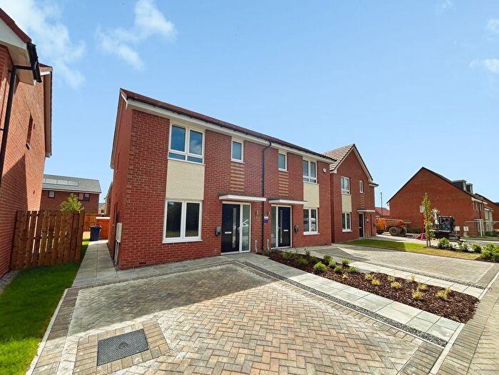 3 Bedroom Semi Detached House To Rent In Lavender Drive, Great Park, NE13
