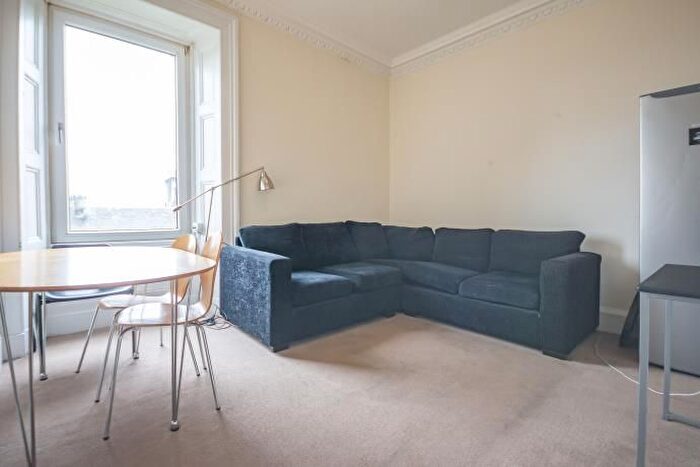 4 Bedroom Flat To Rent In Caledonian Road, Edinburgh, EH11