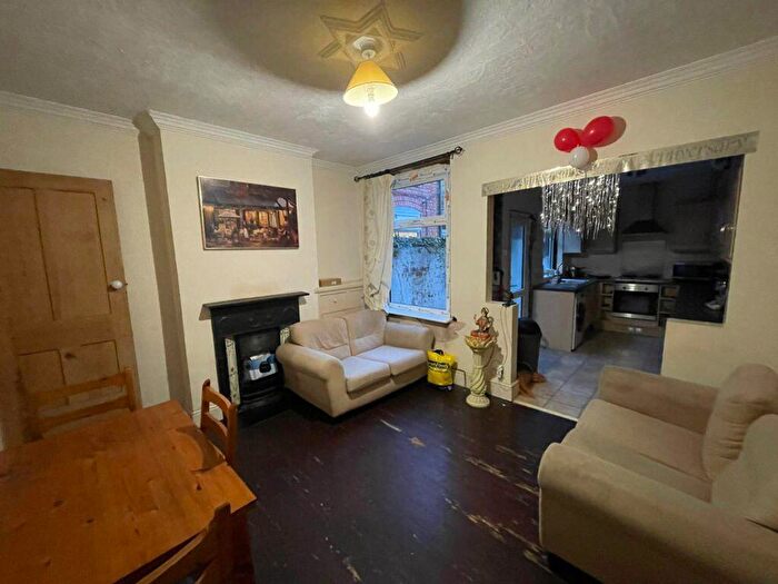 3 Bedroom Terraced House To Rent In Barclay Street, Leicester, LE3