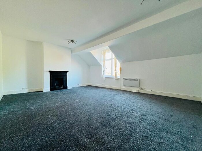 1 Bedroom Flat To Rent In Marsland Road, Sale, M33