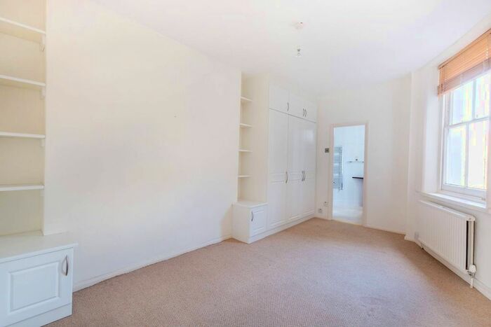 1 Bedroom Flat To Rent In Bell Street, Marylebone, London, NW1