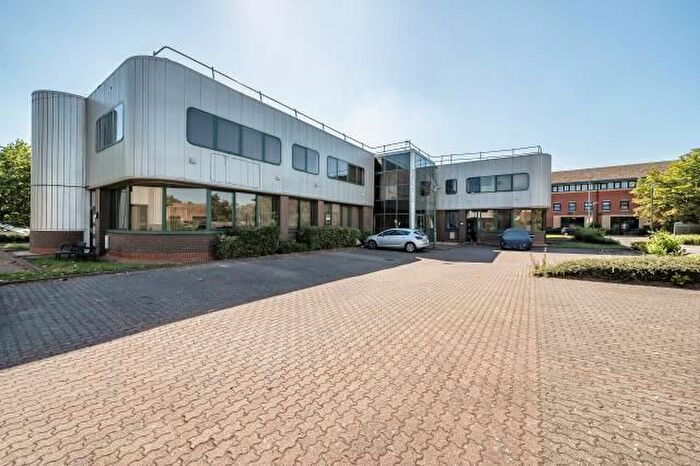 2 Bedroom Flat For Sale In Avebury House, Bentham Close, Swindon, SN5