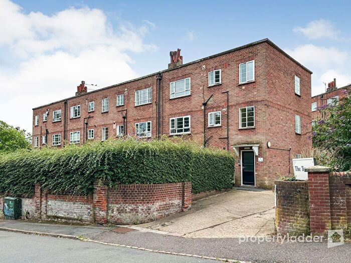 1 Bedroom Flat For Sale In Carrow Hill, Norwich, NR1