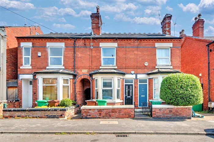 3 Bedroom Terraced House For Sale In Wilton Street, Nottingham, NG6