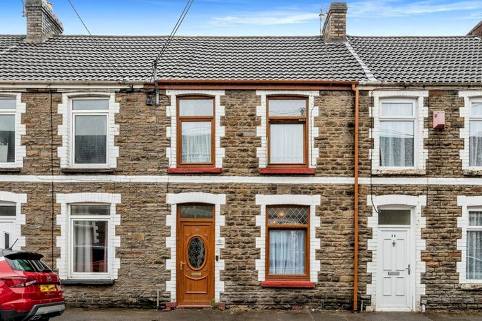 3 Bedroom Property To Rent In Pendrill Street, Neath, SA11
