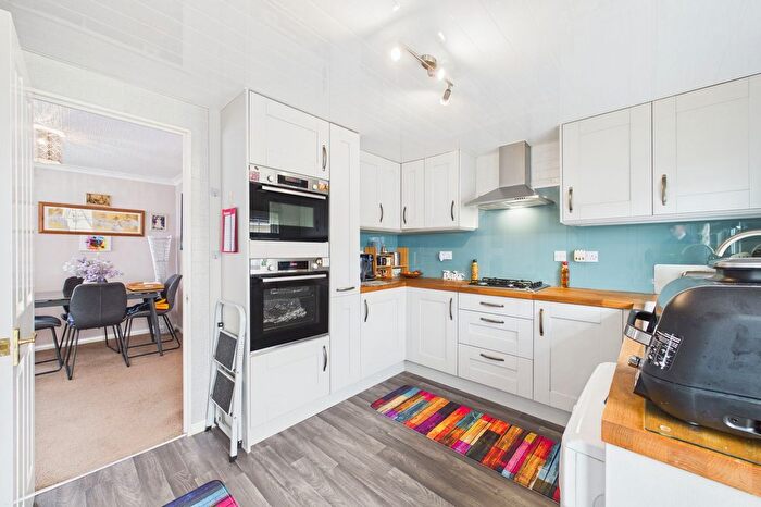 2 Bedroom Mobile/park Home For Sale In Rymer Court, Barnham, IP24