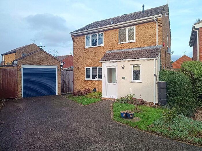 3 Bedroom Detached House For Sale In Wordsworth Road, Stowmarket, IP14