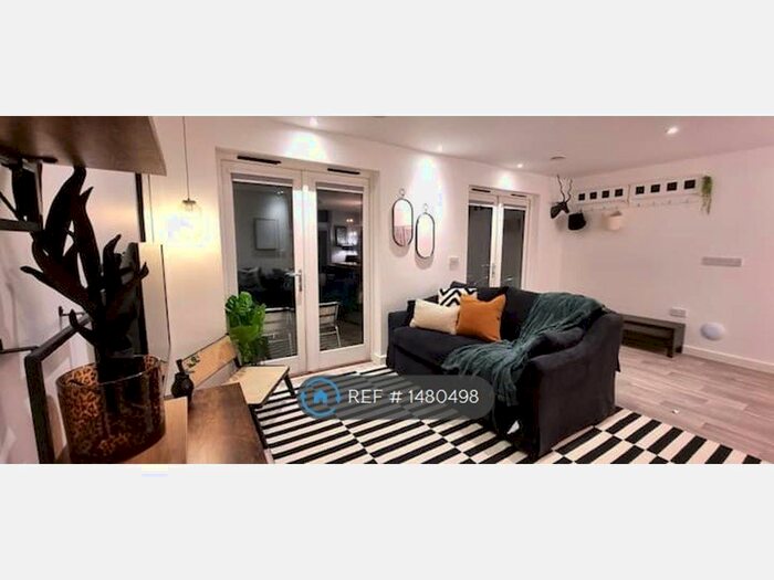 2 Bedroom End Of Terrace House To Rent In Towan Valley, Porthtowan, TR4