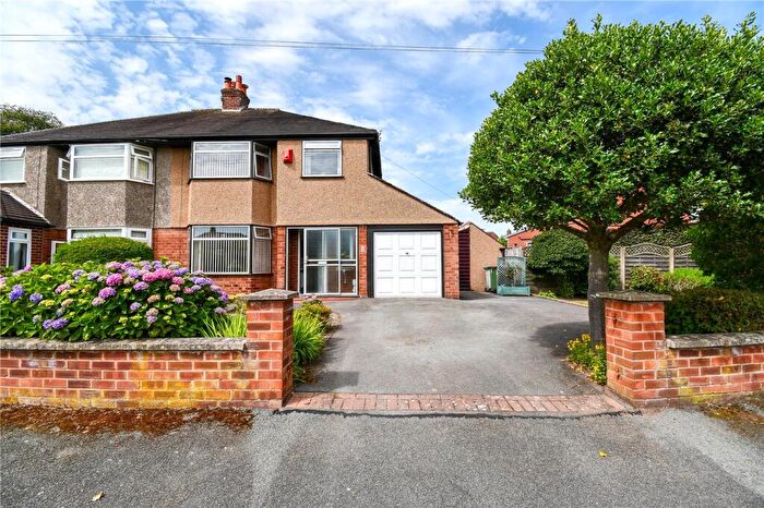 3 Bedroom Semi-Detached House For Sale In Speedwell Close, Wirral, CH60
