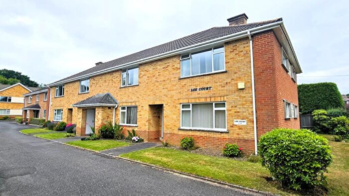 24 Bedroom Flat For Sale In Lee Court, Fernlea Avenue, Ferndown, BH22