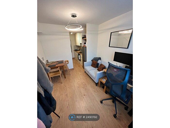 1 Bedroom Maisonette To Rent In Berkhampstead Road, Chesham, HP5